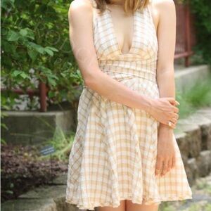 Free people Sleeveless V-Neck Gingham Fit & Flare Dress in Cream and Tan